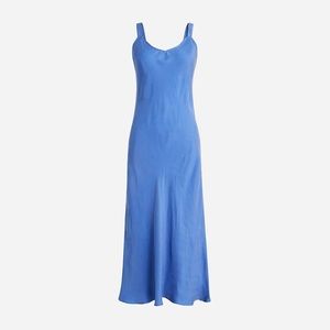 Gwyneth V-neck slip dress in cupro blend